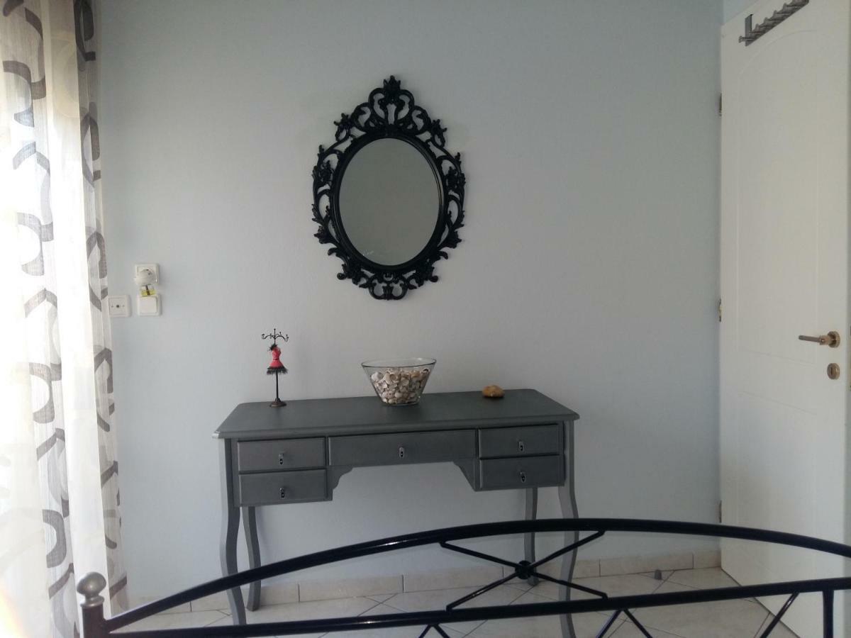 Katie 1 Apartman Keramotí Kültér fotó